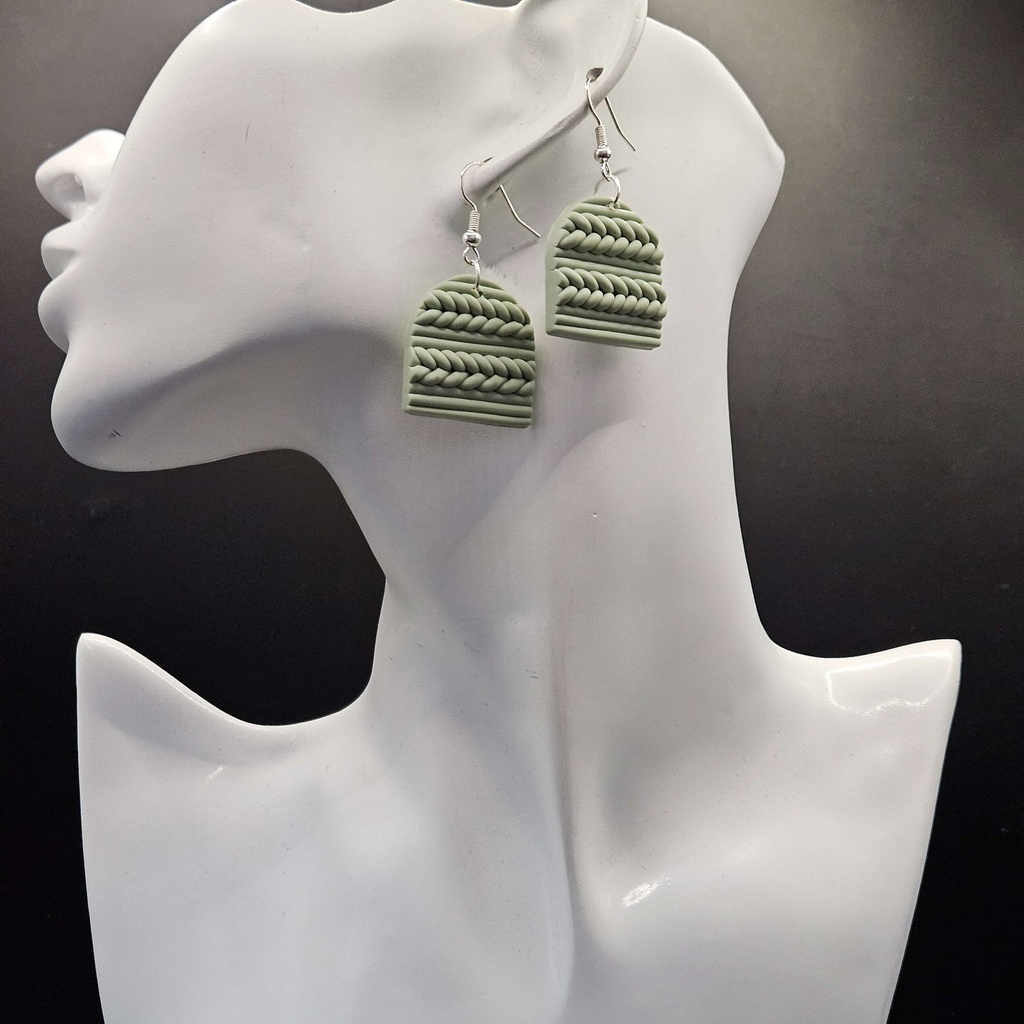 Green Muse | Polymerclay | Handmade | Women's Earrings